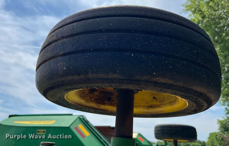 image for item DQ2080 2019 John Deere M20  batwing rotary mower