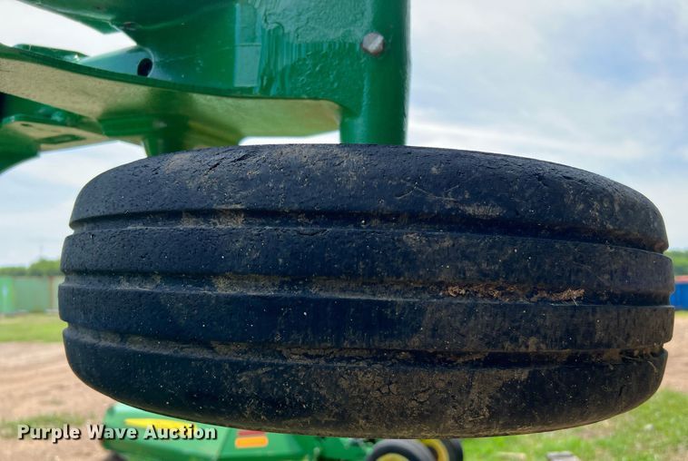 image for item DQ2081 2019 John Deere M20  batwing rotary mower