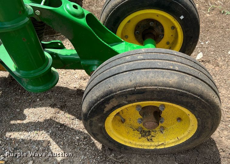 image for item DQ2081 2019 John Deere M20  batwing rotary mower