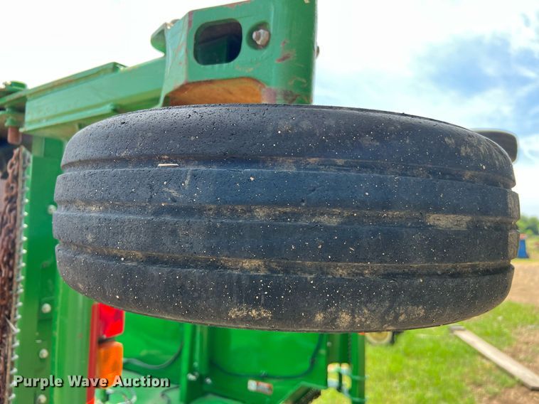 image for item DQ2081 2019 John Deere M20  batwing rotary mower