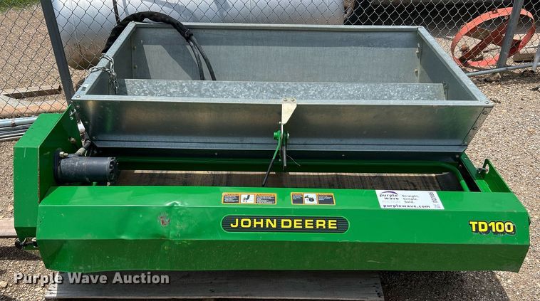 image for item DQ2086 John Deere TD100  top dresser spreader