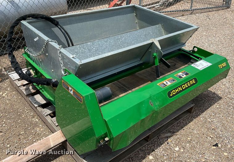 image for item DQ2086 John Deere TD100  top dresser spreader