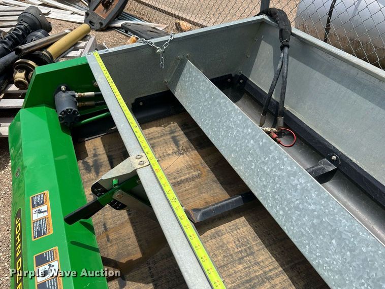 image for item DQ2086 John Deere TD100  top dresser spreader
