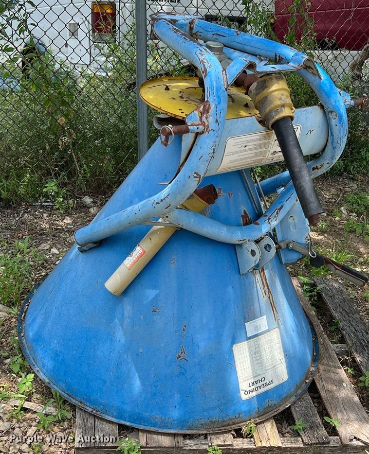 image for item DQ2092 Spreader