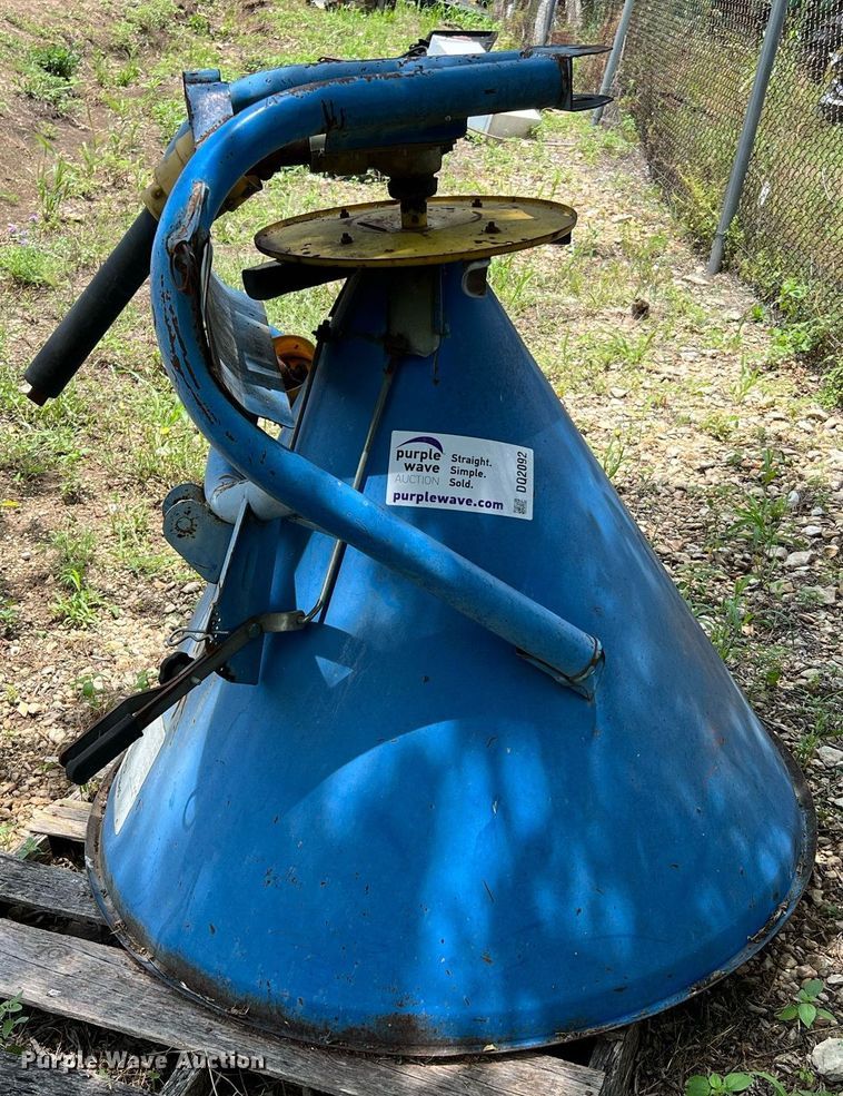 image for item DQ2092 Spreader