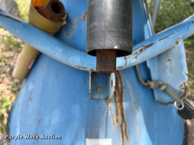 image for item DQ2092 Spreader