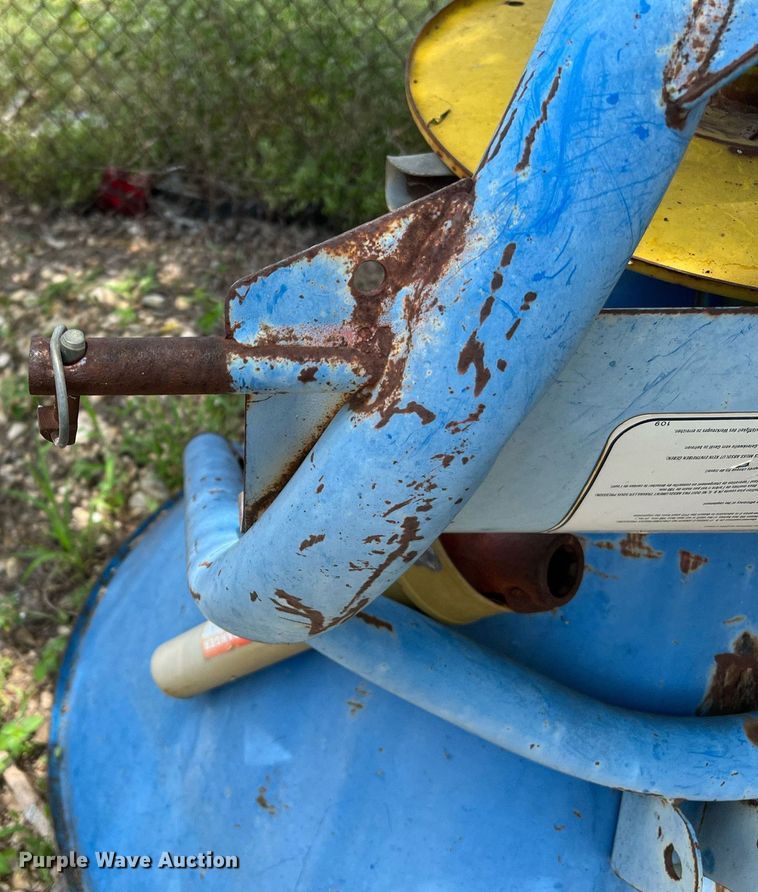 image for item DQ2092 Spreader