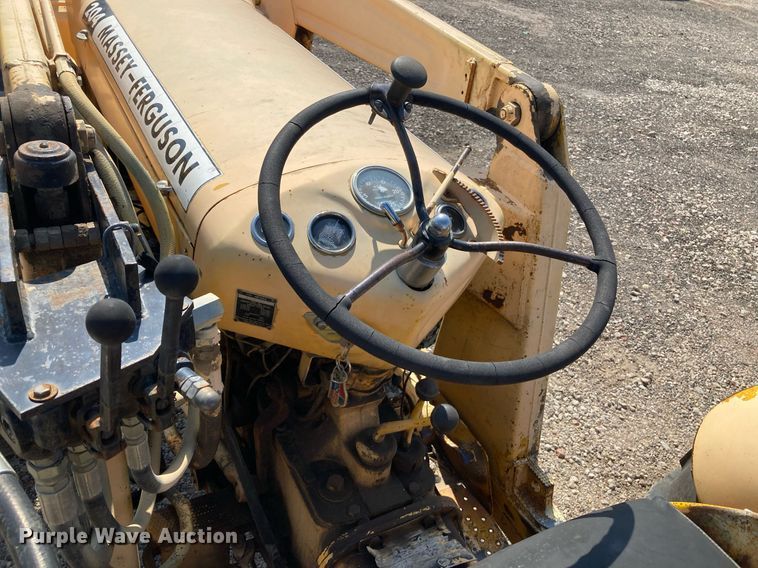 image for item HN9909 Massey Ferguson 204  tractor