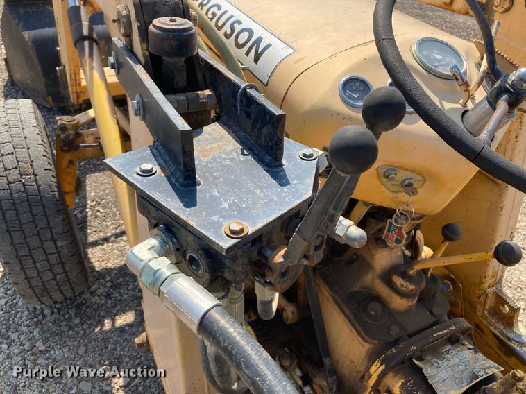 image for item HN9909 Massey Ferguson 204  tractor