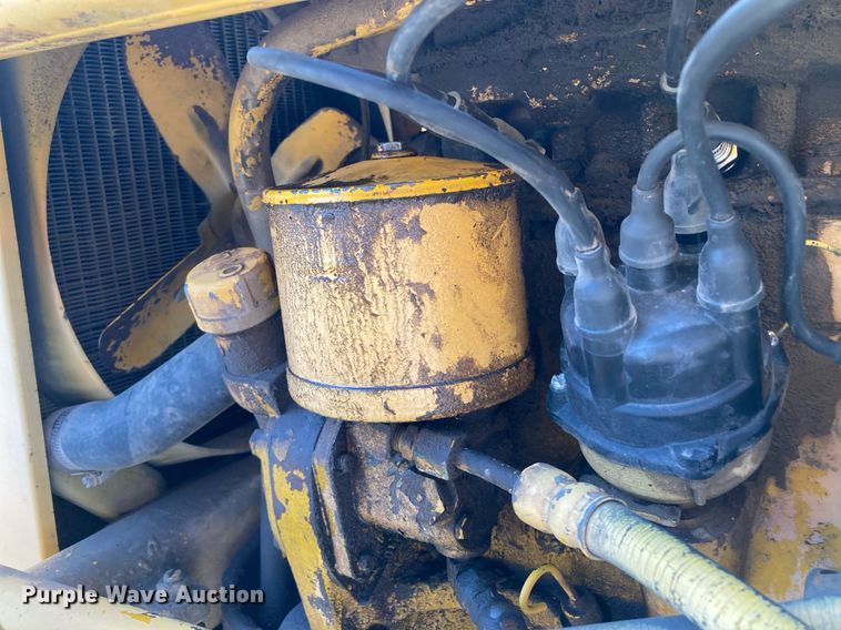 image for item HN9909 Massey Ferguson 204  tractor