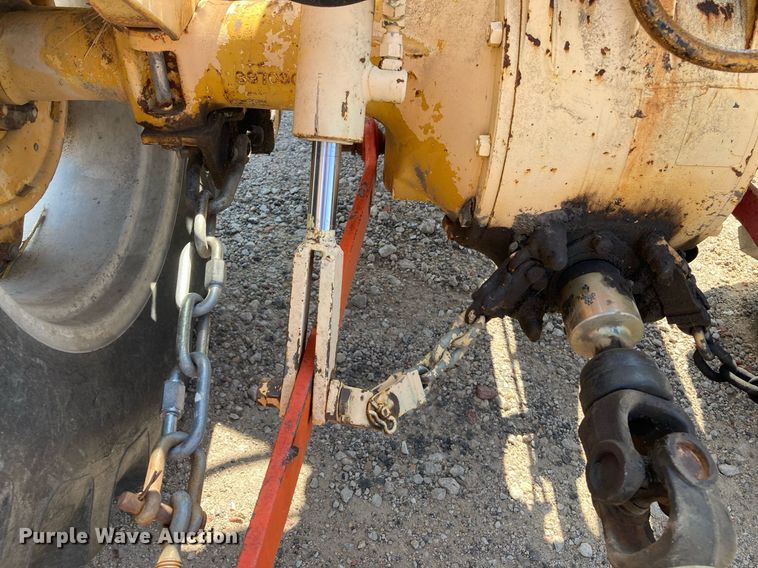 image for item HN9909 Massey Ferguson 204  tractor