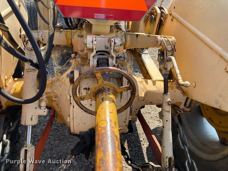 image for item HN9909 Massey Ferguson 204  tractor