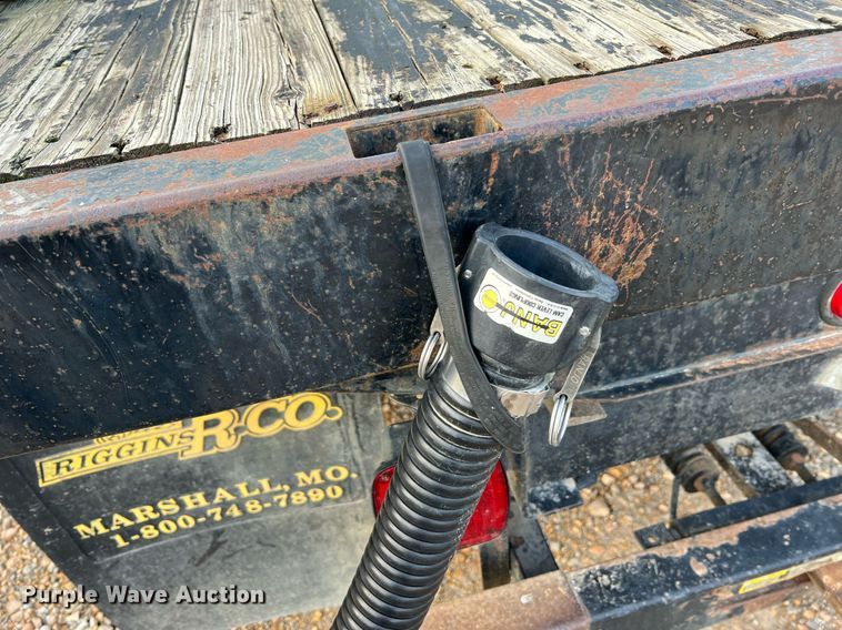 image for item II9172 Volvo  flatbed truck