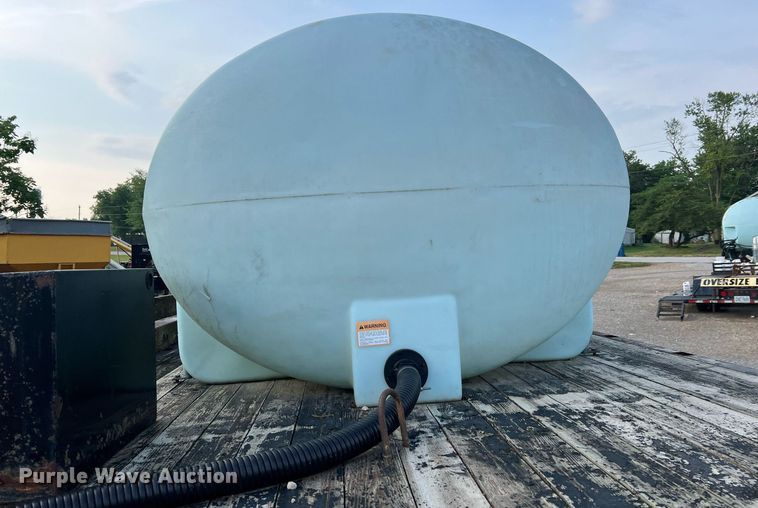 image for item II9172 Volvo  flatbed truck