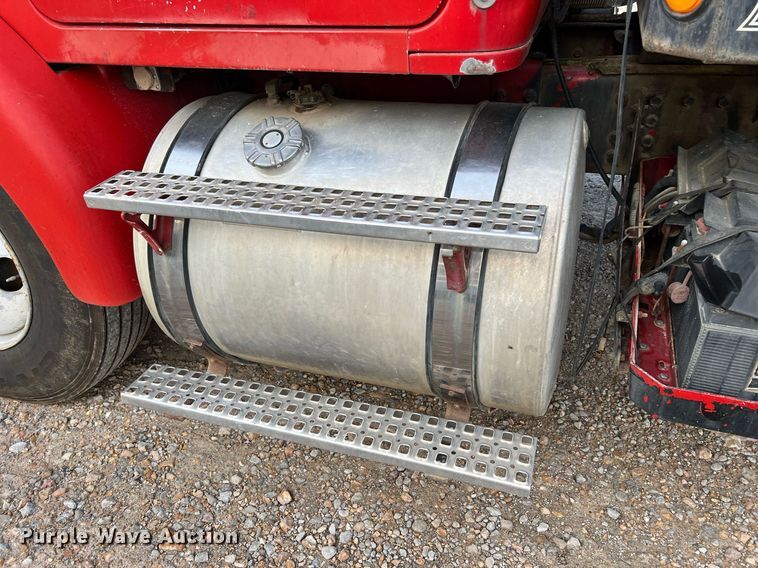 image for item II9172 Volvo  flatbed truck