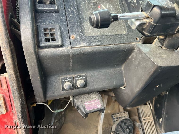 image for item II9172 Volvo  flatbed truck