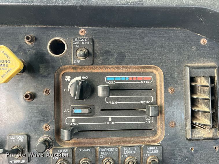 image for item II9172 Volvo  flatbed truck