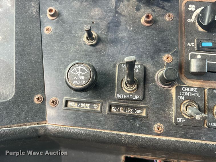 image for item II9172 Volvo  flatbed truck