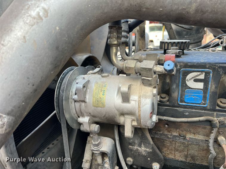 image for item II9172 Volvo  flatbed truck