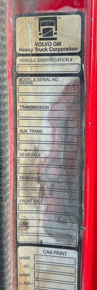 image for item II9172 Volvo  flatbed truck