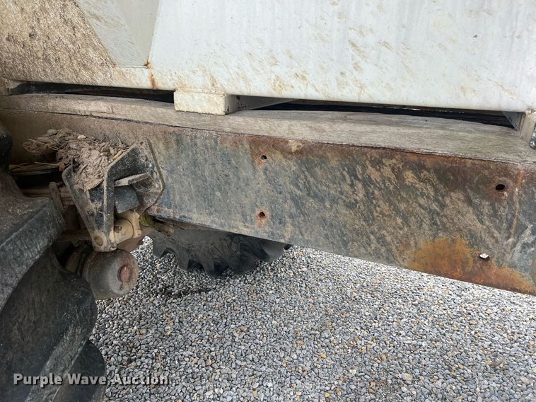 image for item II9177 1990 International 2554  applicator truck