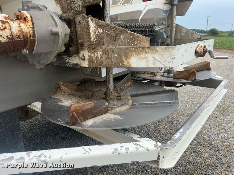 image for item II9177 1990 International 2554  applicator truck