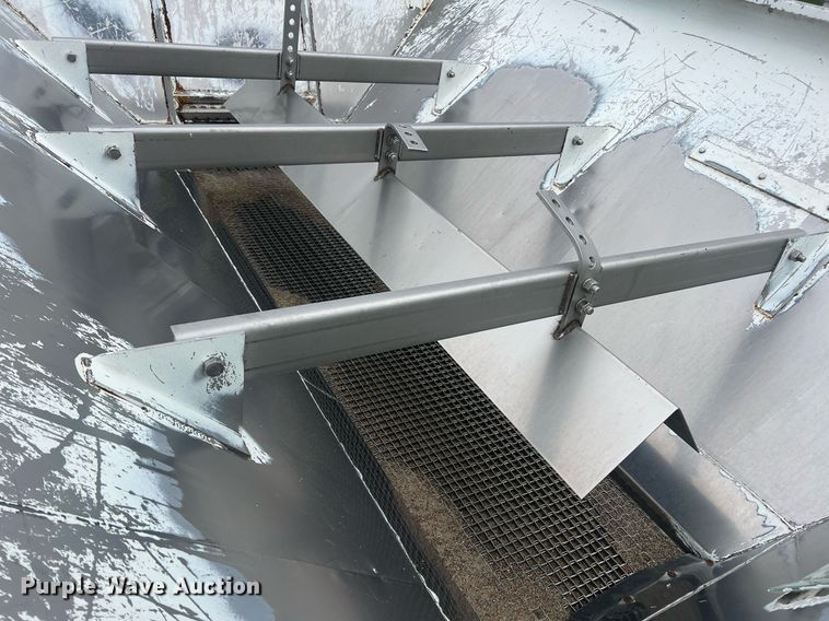 image for item II9177 1990 International 2554  applicator truck