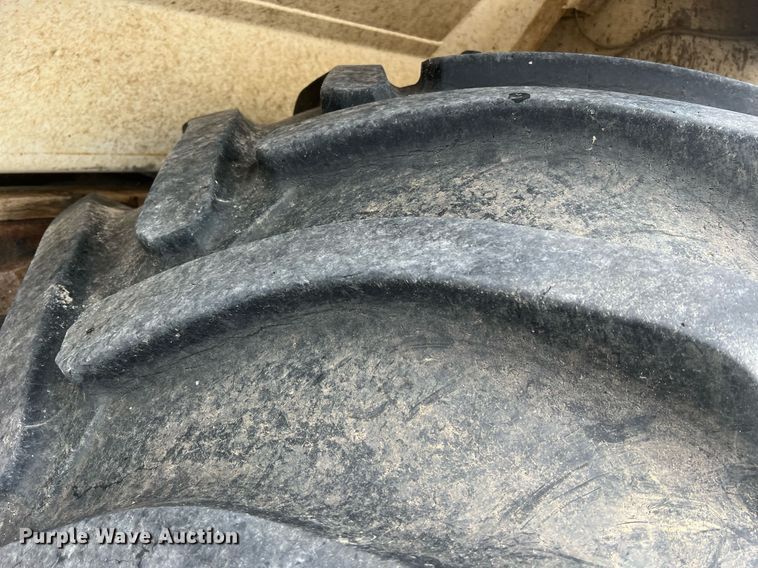 image for item II9177 1990 International 2554  applicator truck