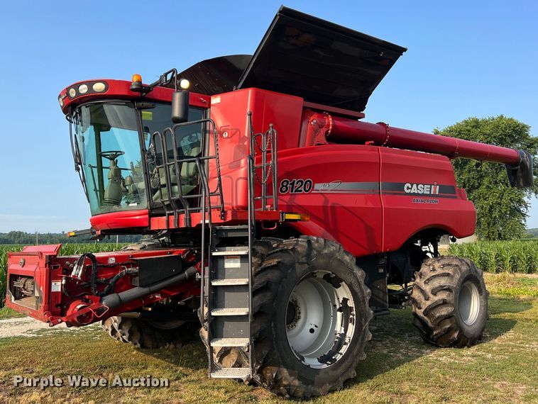 image for item II9193 2010 Case IH 8120  RWA combine