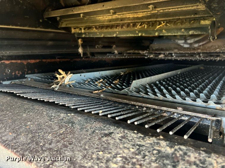 image for item II9193 2010 Case IH 8120  RWA combine