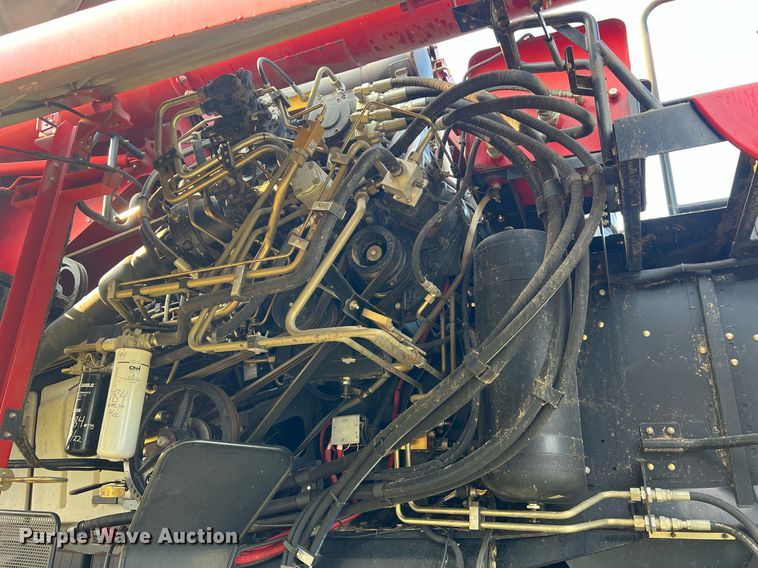 image for item II9193 2010 Case IH 8120  RWA combine