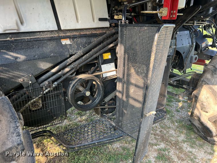 image for item II9193 2010 Case IH 8120  RWA combine