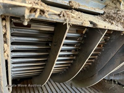 image for item II9193 2010 Case IH 8120  RWA combine