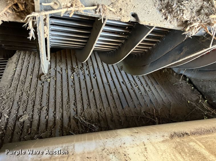 image for item II9193 2010 Case IH 8120  RWA combine