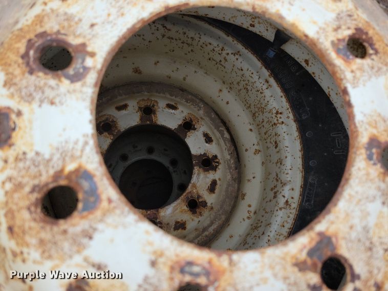 image for item JO9071 (16) Firestone 14L-16.1 tires