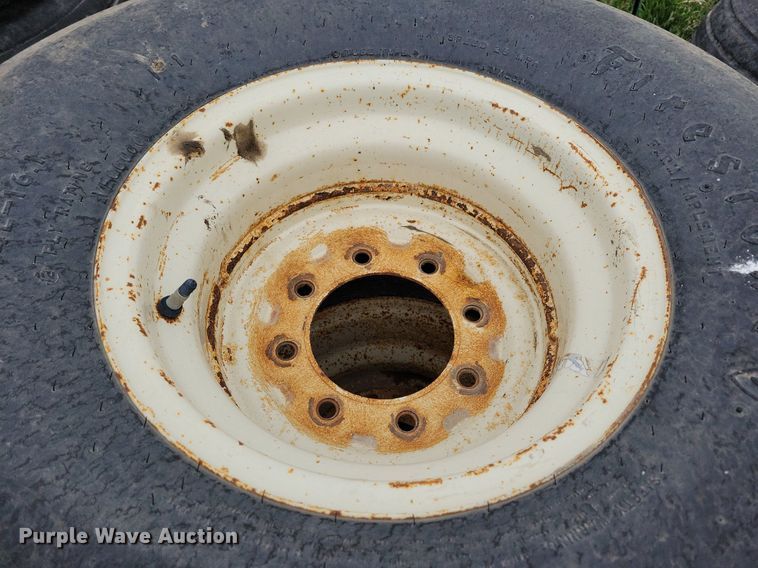 image for item JO9071 (16) Firestone 14L-16.1 tires