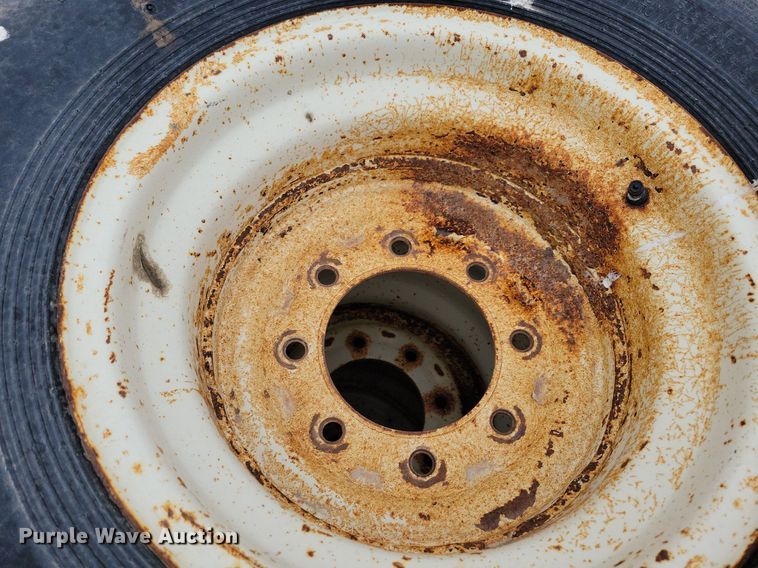 image for item JO9071 (16) Firestone 14L-16.1 tires