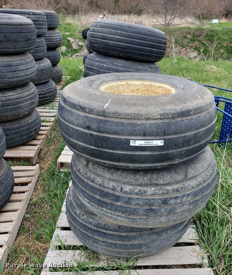 image for item JO9072 (15) Firestone 14L-16.1 tires