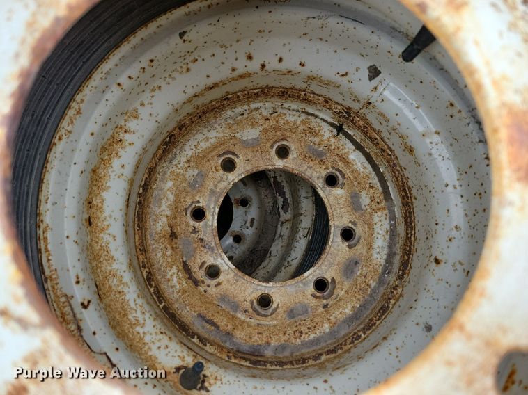 image for item JO9072 (15) Firestone 14L-16.1 tires