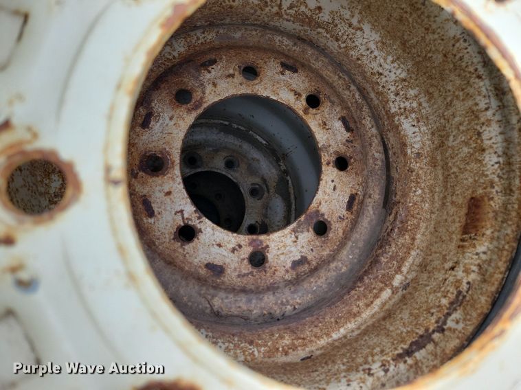 image for item JO9072 (15) Firestone 14L-16.1 tires