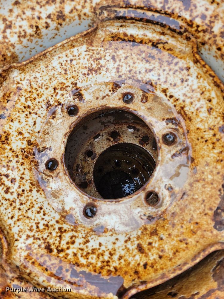 image for item JO9072 (15) Firestone 14L-16.1 tires