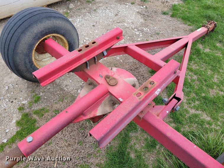 image for item JO9073 Running gear