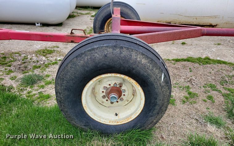 image for item JO9073 Running gear