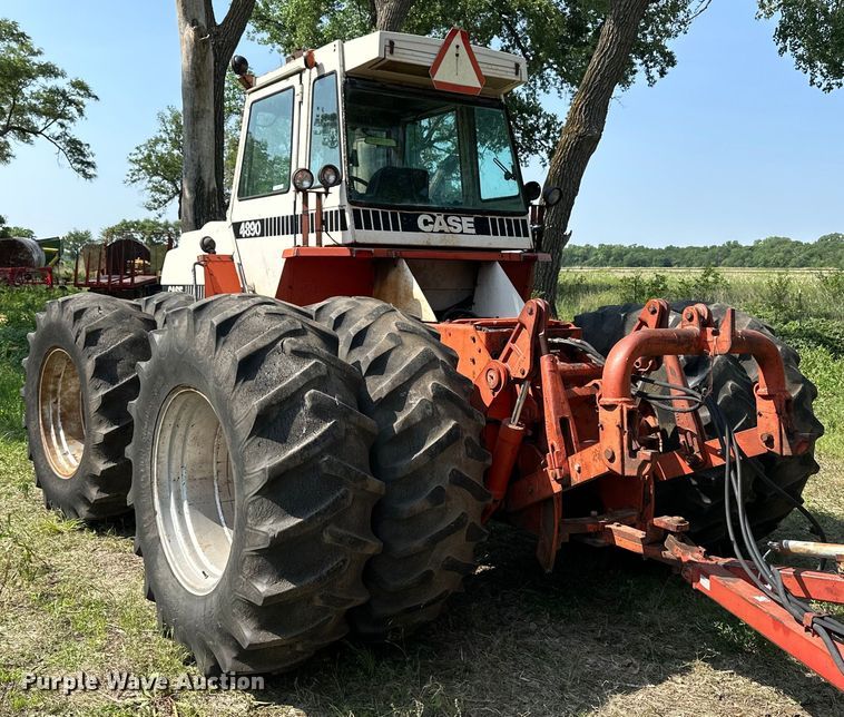 image for item KL9012 1980 Case 4890  4WD tractor