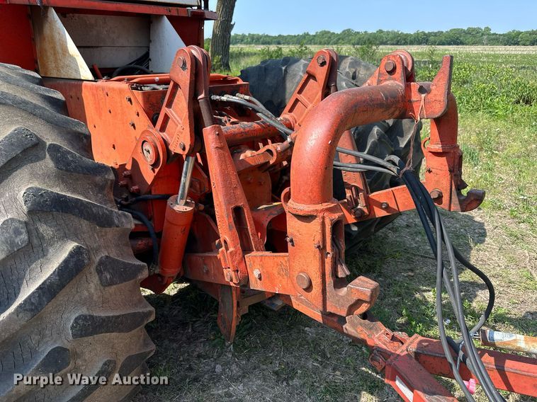image for item KL9012 1980 Case 4890  4WD tractor