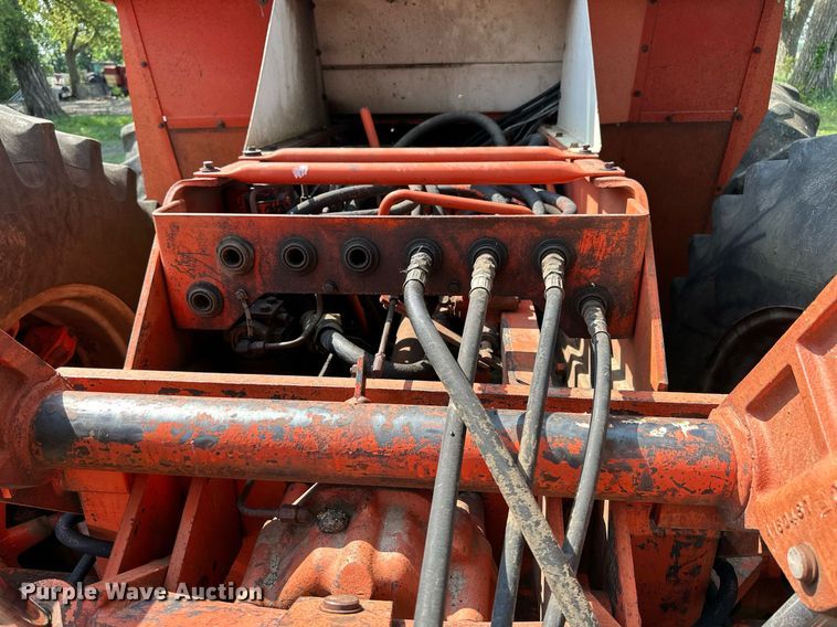 image for item KL9012 1980 Case 4890  4WD tractor