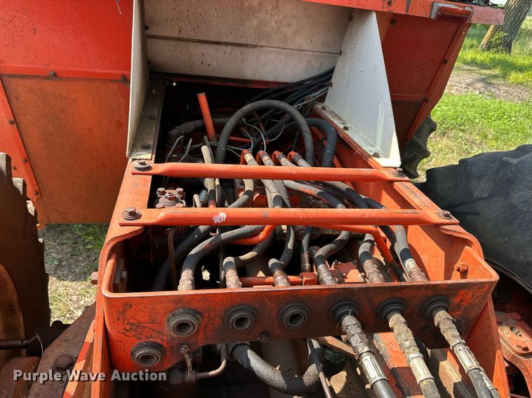 image for item KL9012 1980 Case 4890  4WD tractor