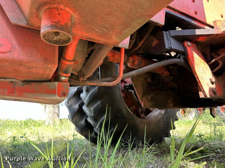 image for item KL9012 1980 Case 4890  4WD tractor