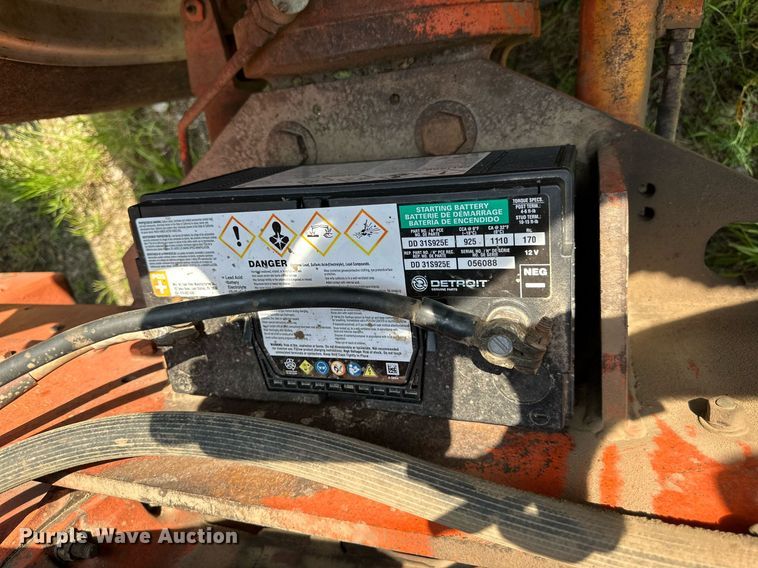 image for item KL9012 1980 Case 4890  4WD tractor