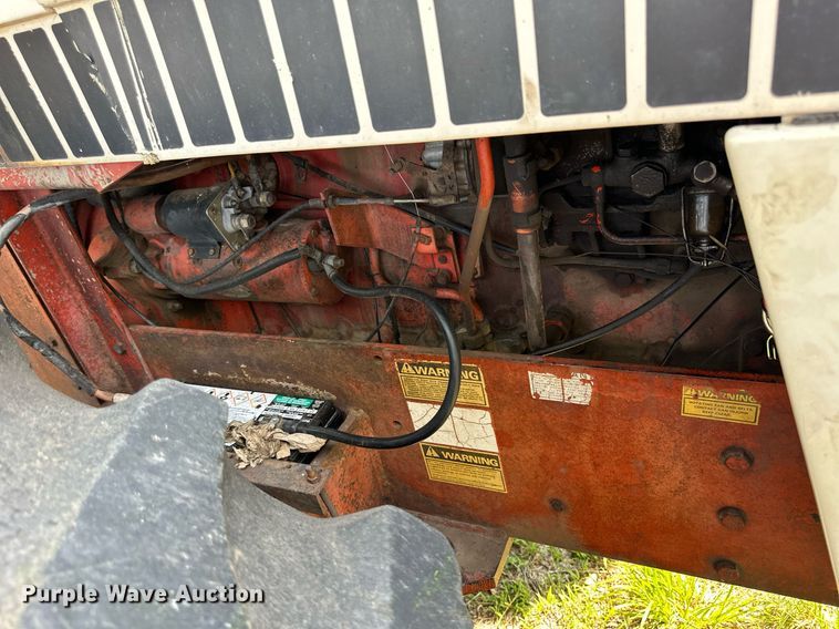 image for item KL9012 1980 Case 4890  4WD tractor